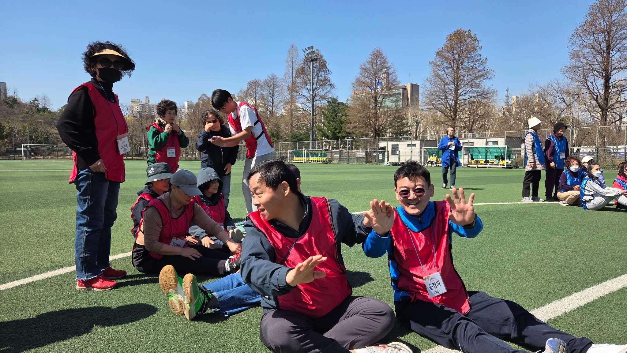 4. 홍팀 대기사진.jpg